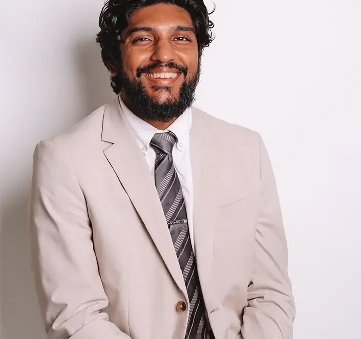 Monsieur Cyr – Coach professionnel & auteur