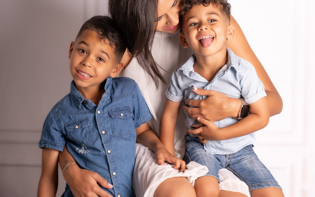 Doux Souvenirs : Photographe spécialisée grossesse, nouveau-né & famille
